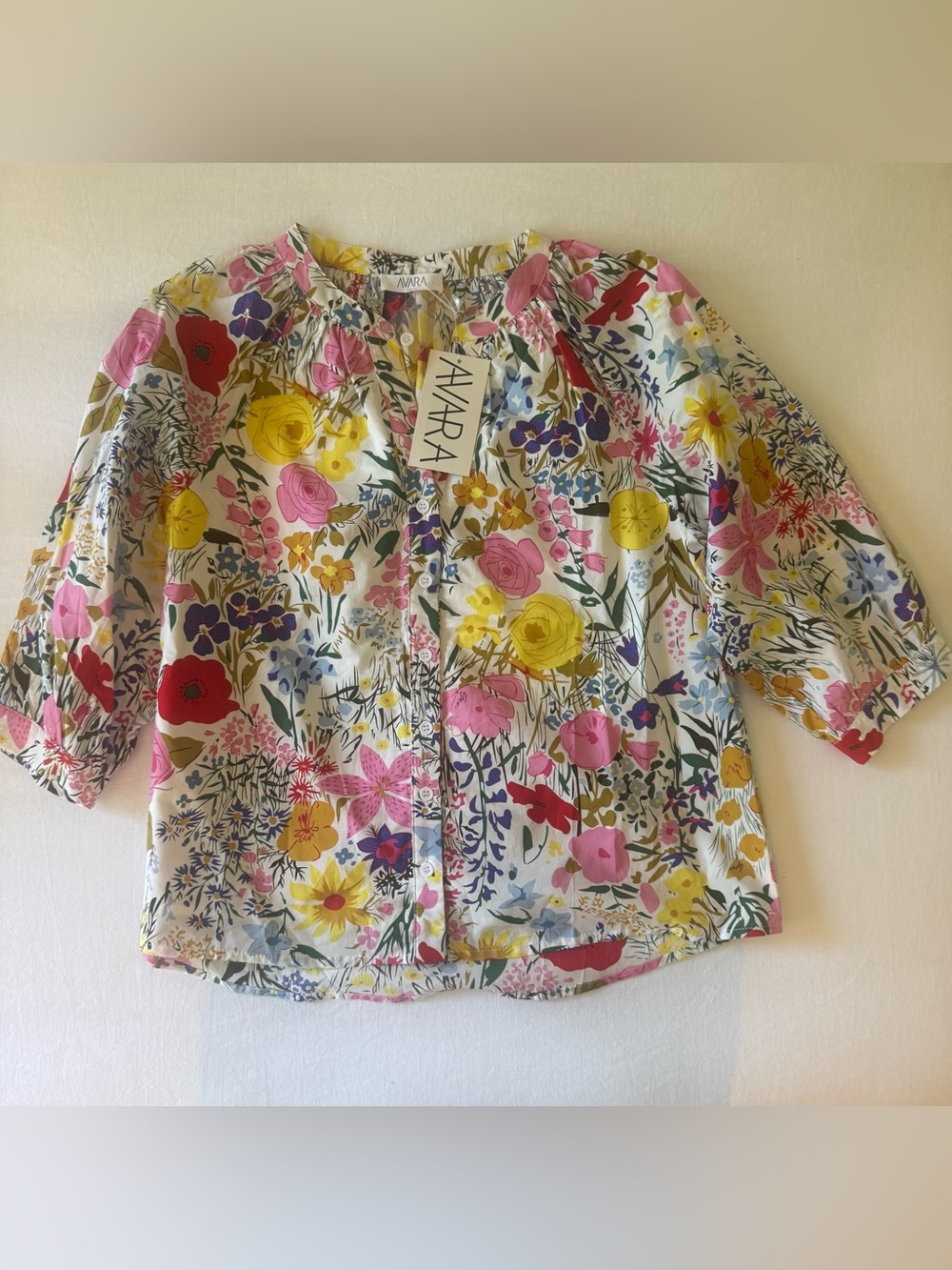 Women’s Floral Button-Front Top
